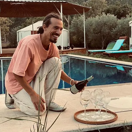 Yol Glamping Κάμπινγκ *