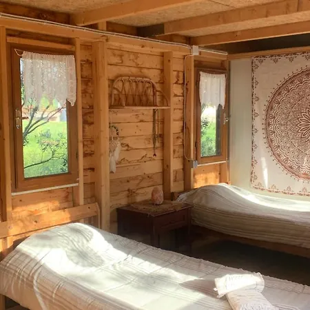 キャンプ場 Yol Glamping *