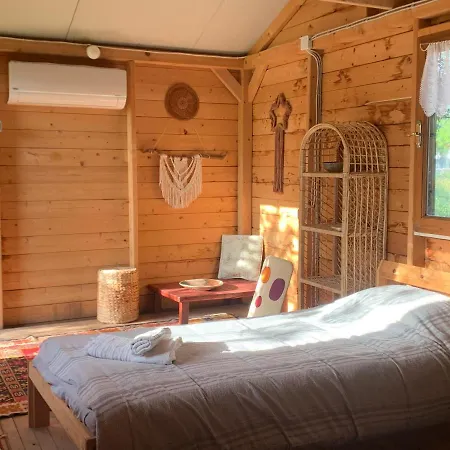 キャンプ場 Yol Glamping *