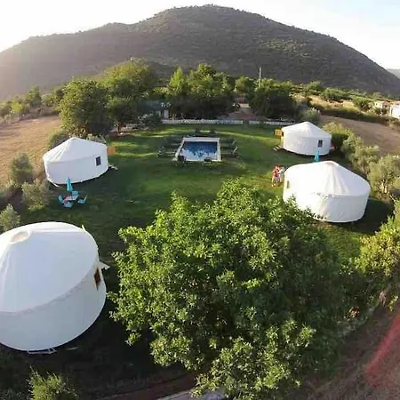Yol Glamping キャンプ場